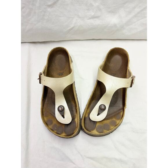 Birkenstock  thong sandals  women’s size 36/230LS 5/5.5 color beige have a flaw - Picture 4 of 13
